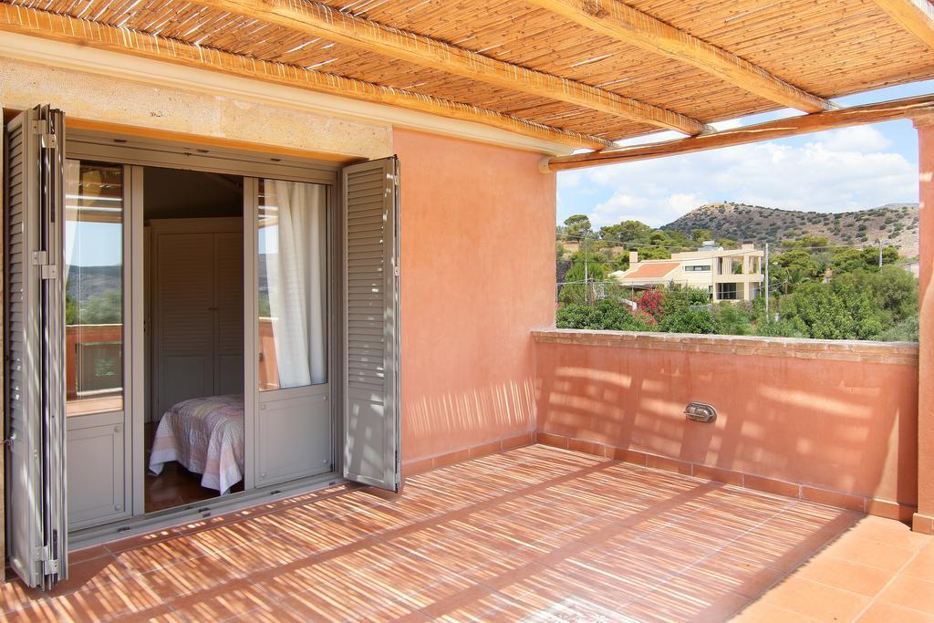 Vouliagmeni Villa Athen Exterior foto