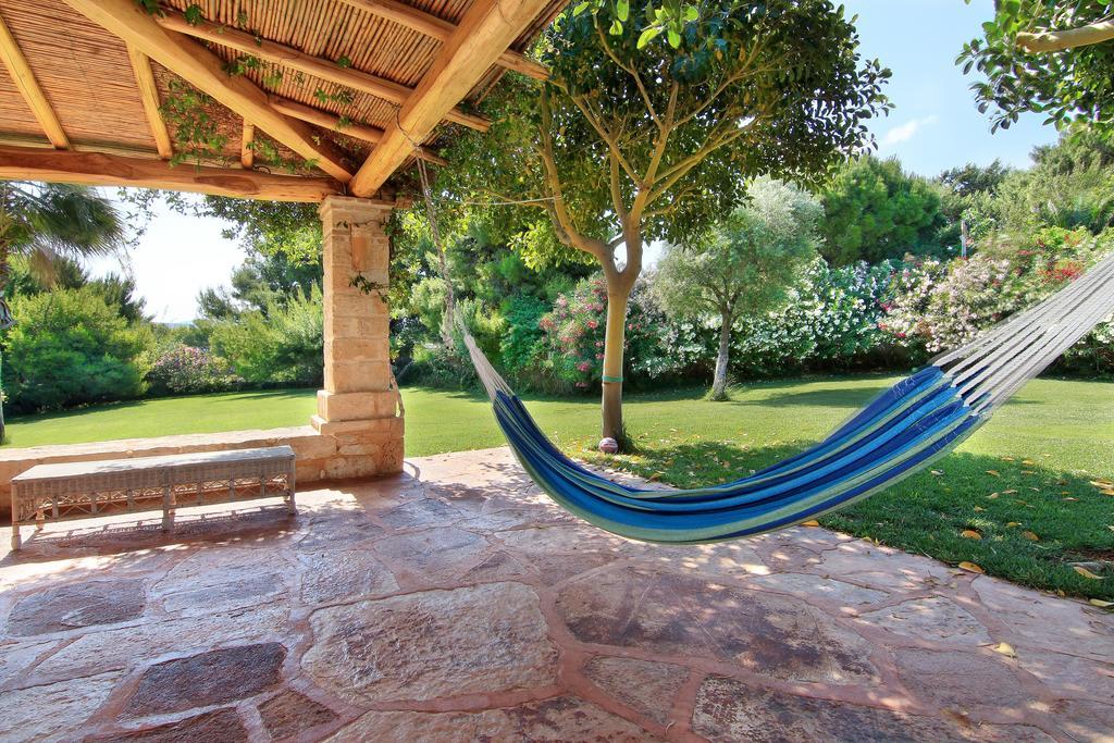 Vouliagmeni Villa Athen Exterior foto